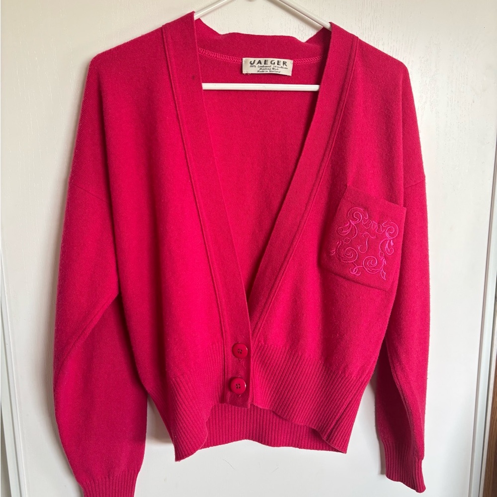 Jaeger 100% LambsWool Cropped Cardigan Double Button Magenta Pink J Embroidered